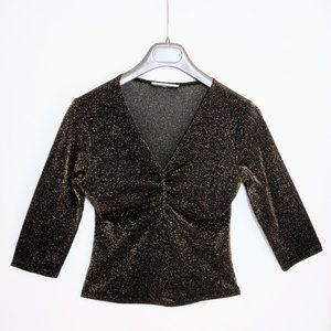 Top (NEW) - Gold Sparkles of Black & Gold!